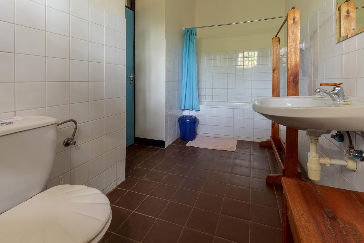 Travellers Rest Hotel Kisoro Exterior foto